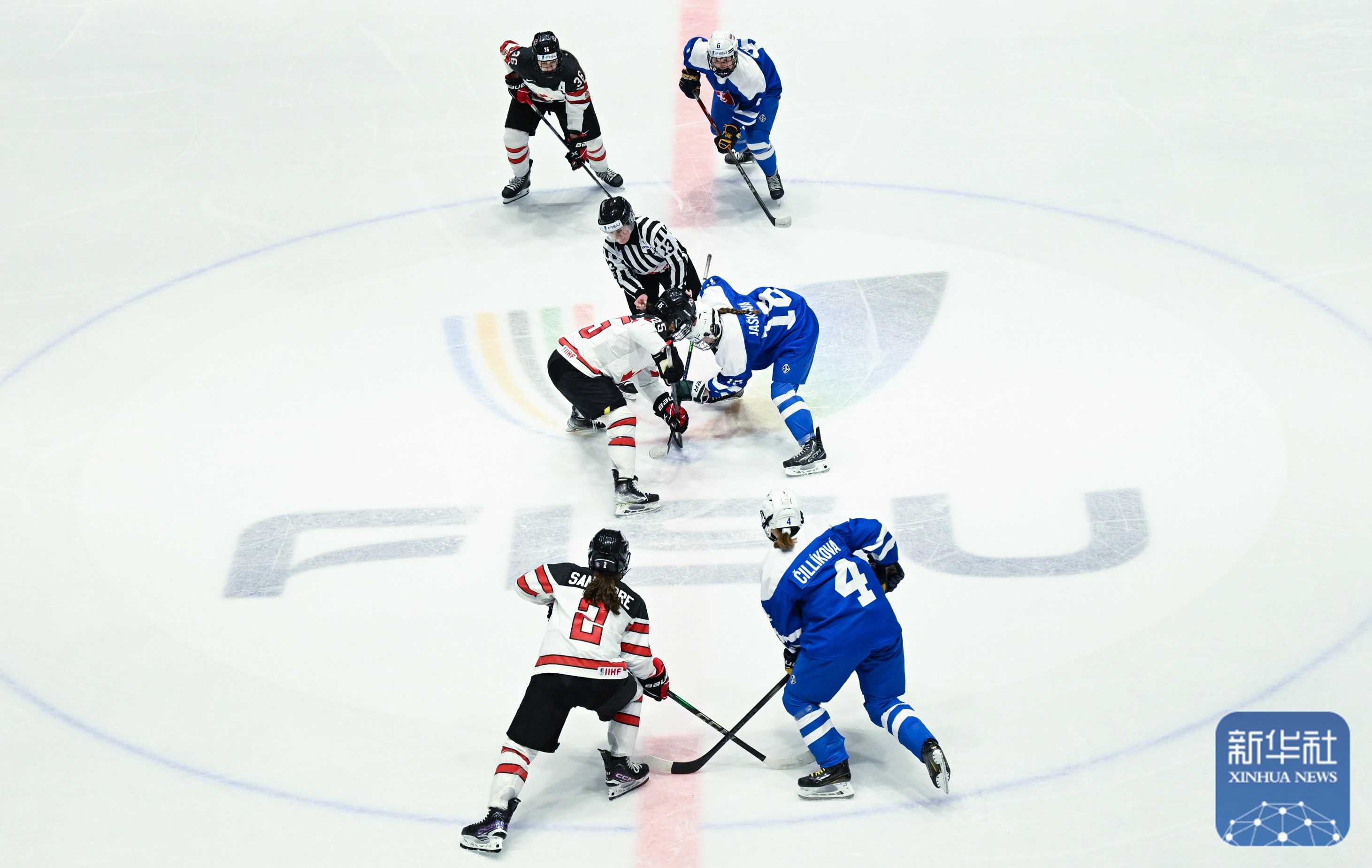 雷火电竞app-热血激战！两队球员展现出顽强斗志的简单介绍